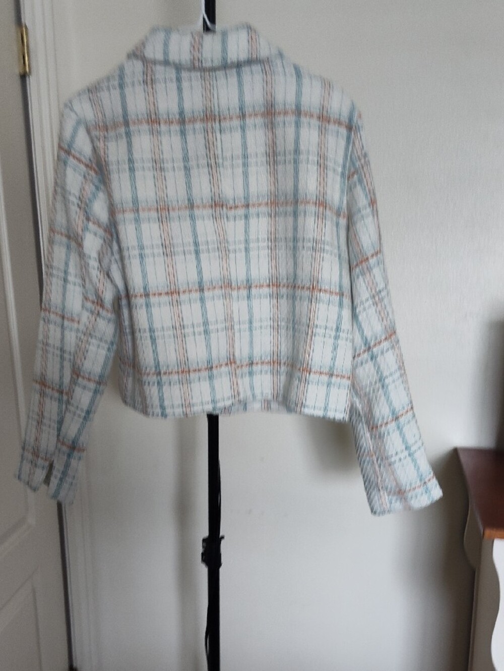 LC Lauren Conrad Cream Plaid Cropped Tweed Jacket - Picture 6 of 10